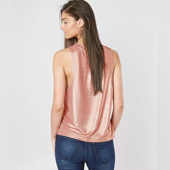 Metallic knit tank from buckle - Picture 2 of 3